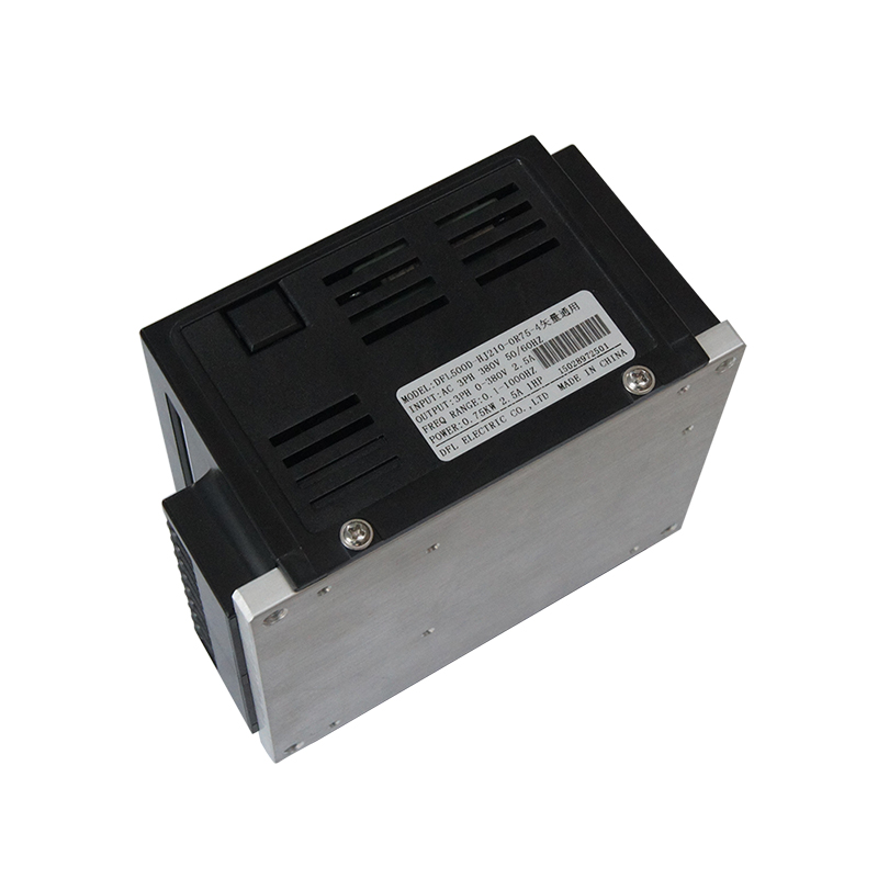 DFL500D通用變頻器，小體變頻器，變頻調(diào)速器，變頻器生產(chǎn)廠家